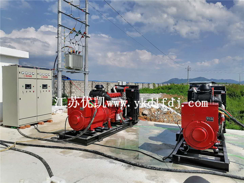 2020年7月24日，400KW玉柴聯(lián)合動(dòng)力發(fā)電機(jī)組兩臺(tái)并機(jī)交付廣西某工廠(chǎng)使用