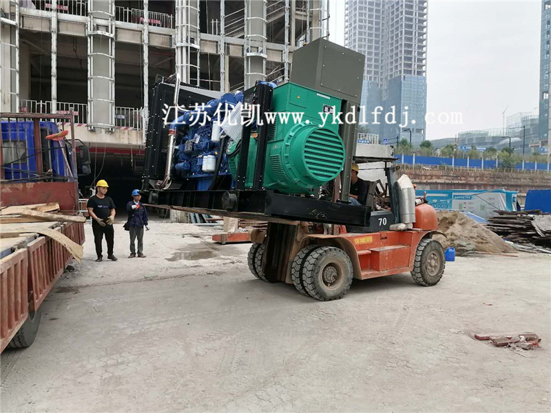 2020年11月6日，800KW玉柴發(fā)電機組交付南寧某集團公司使用