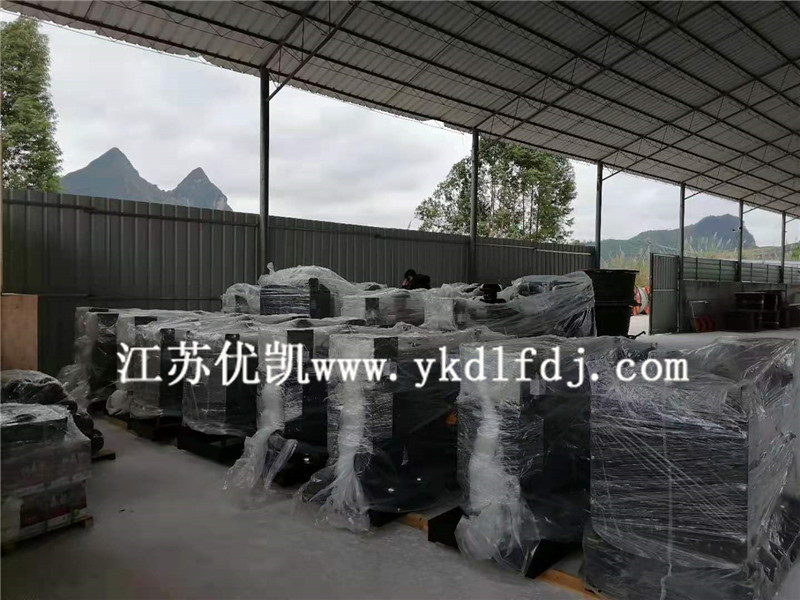 2020年12月3日，12臺上柴發(fā)電機組一批交付某項目工程使用