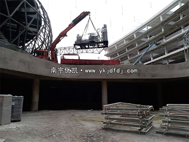 2022年6月15日，900KW上柴發(fā)電機(jī)組帶ATS柜通過(guò)驗(yàn)收交付某產(chǎn)業(yè)園