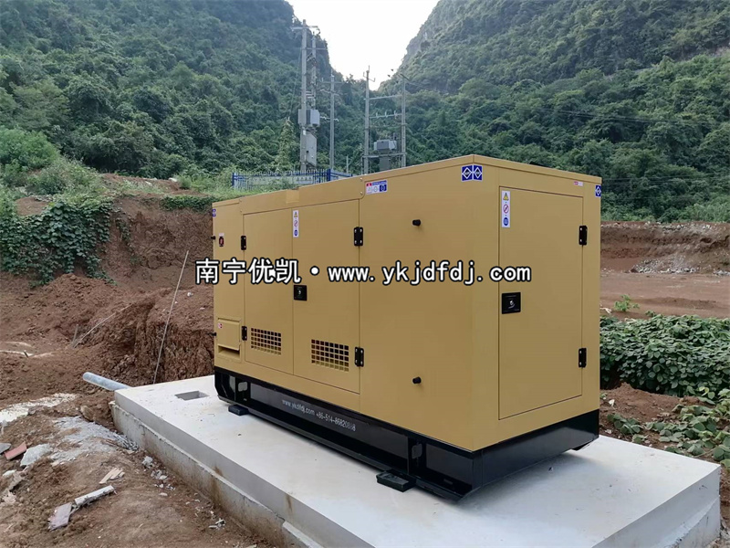 2022年9月24日，50KW、60KW、260KW三臺柴油發(fā)電機(jī)組發(fā)貨崇左