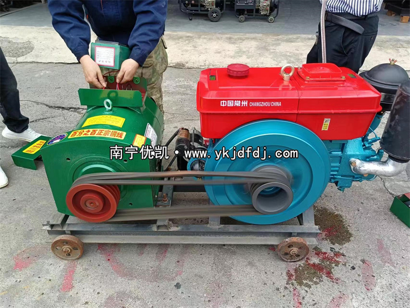 2023年5月9日，客戶到店自提一臺24kw單缸柴油發(fā)電機