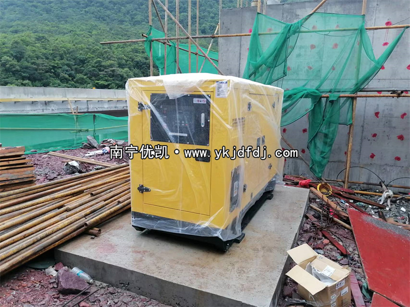 2023年9月14日，上柴50kw靜音發(fā)電機(jī)組送貨防城港項(xiàng)目