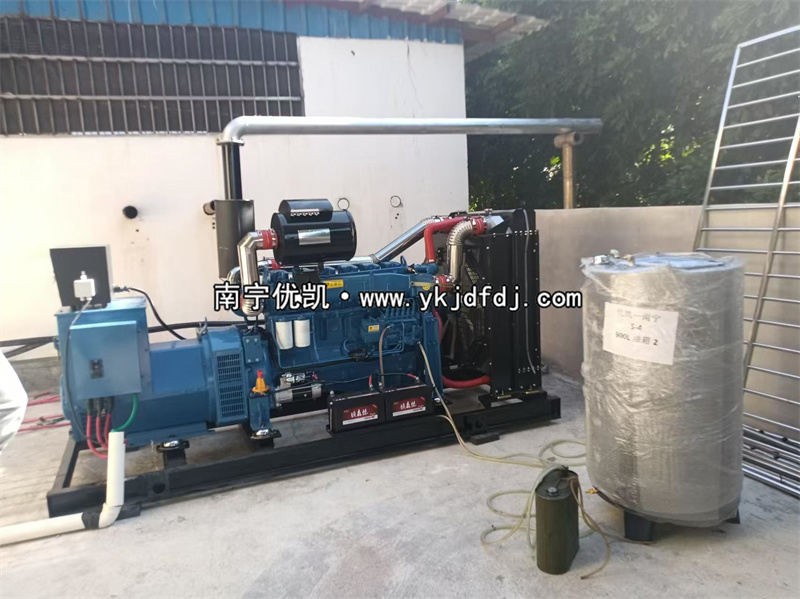 2024年10月25日，賓陽(yáng)項(xiàng)目200kw柴油發(fā)電機(jī)組到貨安裝并試機(jī)