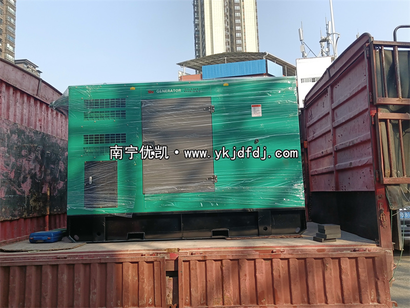 2024年12月25日，崇左項(xiàng)目90kw低噪音柴油發(fā)電機(jī)組
