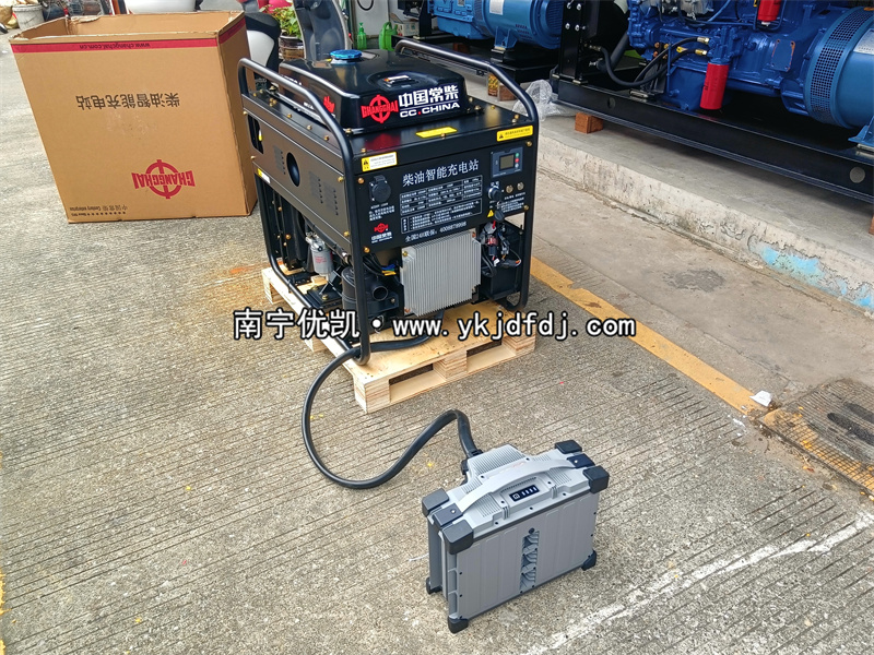 2025年7月14日，客戶到店自提無(wú)人機(jī)充電柴油發(fā)電機(jī)組